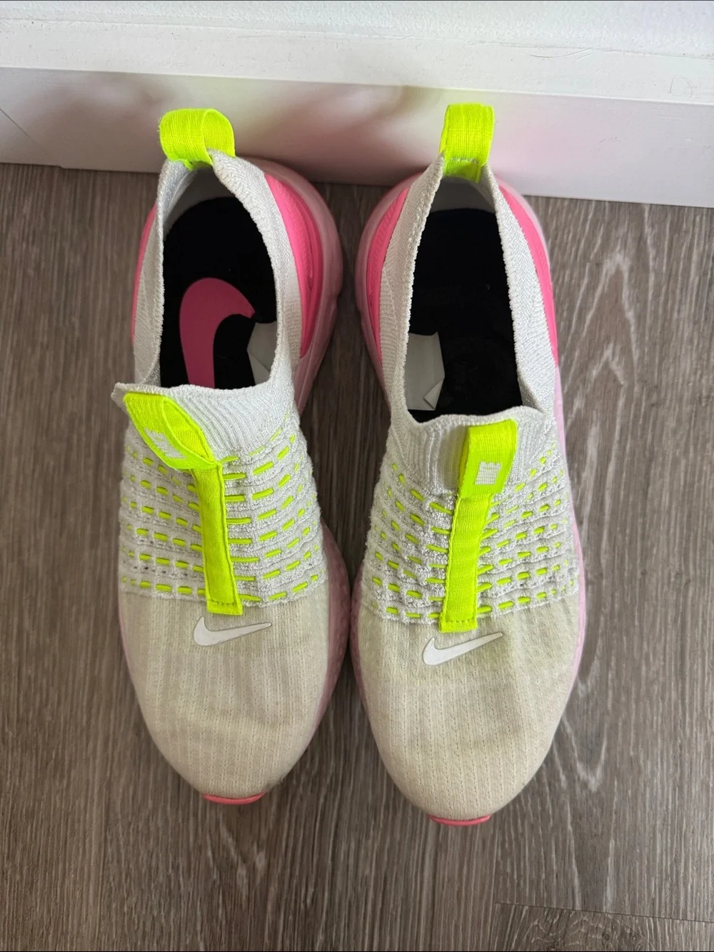 Nike Women’s React Phantom Flyknit